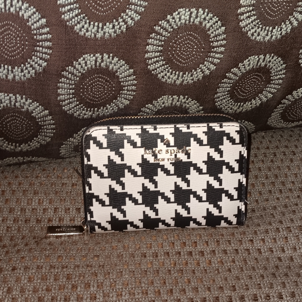 Kate Spade Limited Houndstooth Small Zippy Wallet